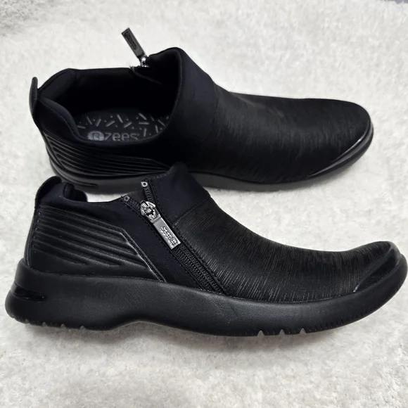 BzeesPremium Axis Washable Sneakers Sz 10 Like New - Picture 2 of 13